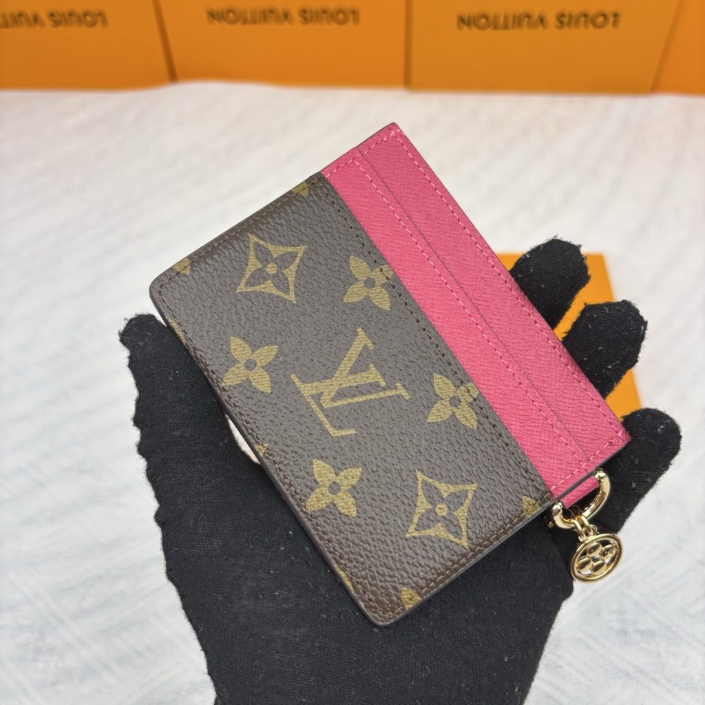 ルイ・ヴィトン モノグラムキャンバス 上品な長財布 レディースへのギフトに最適な定番モデル - 画像 2