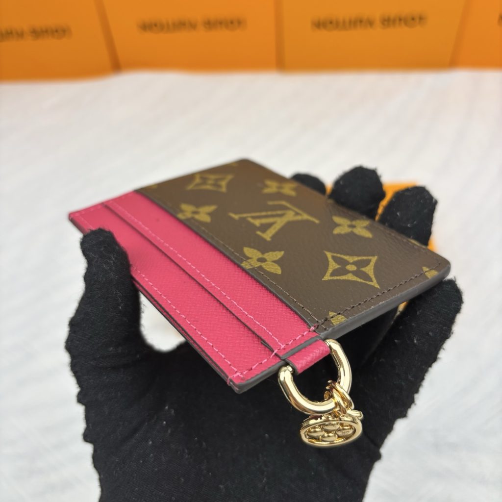 ルイ・ヴィトン モノグラムキャンバス 上品な長財布 レディースへのギフトに最適な定番モデル - 画像 4