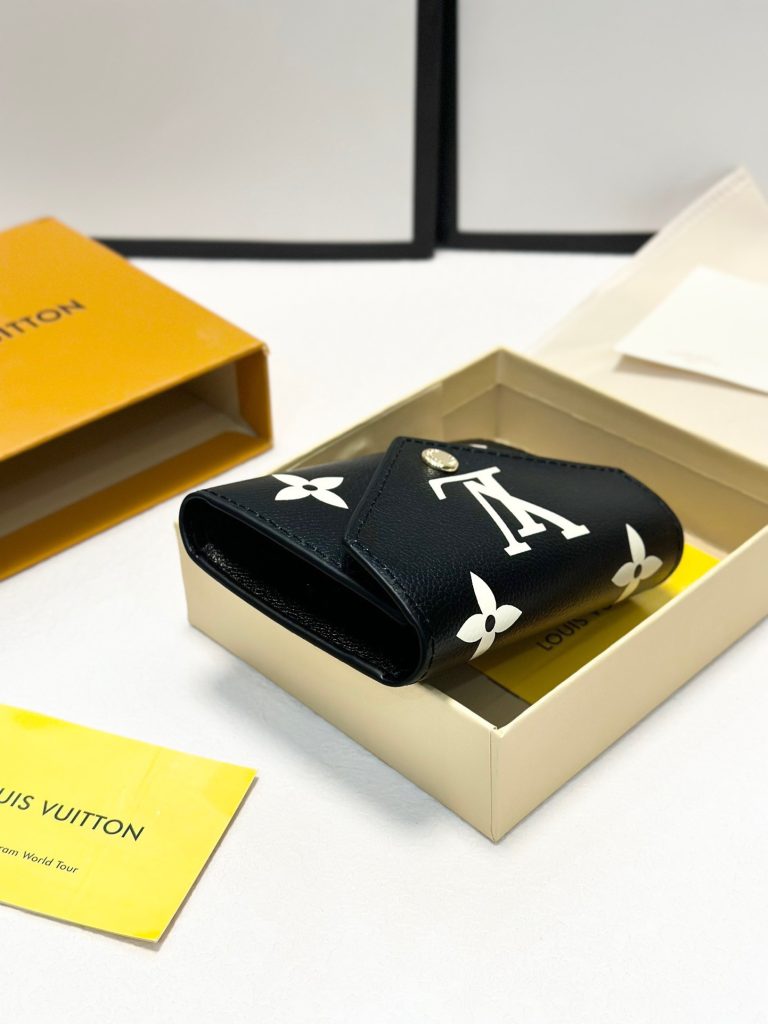 ルイ・ヴィトン モノグラムキャンバス 上品な長財布 ビジネスシーンにも映える定番モデル - 画像 4