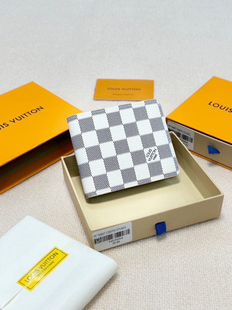ルイ・ヴィトン モノグラムキャンバス 上品な長財布 レディースに人気の定番モデル - 画像 6