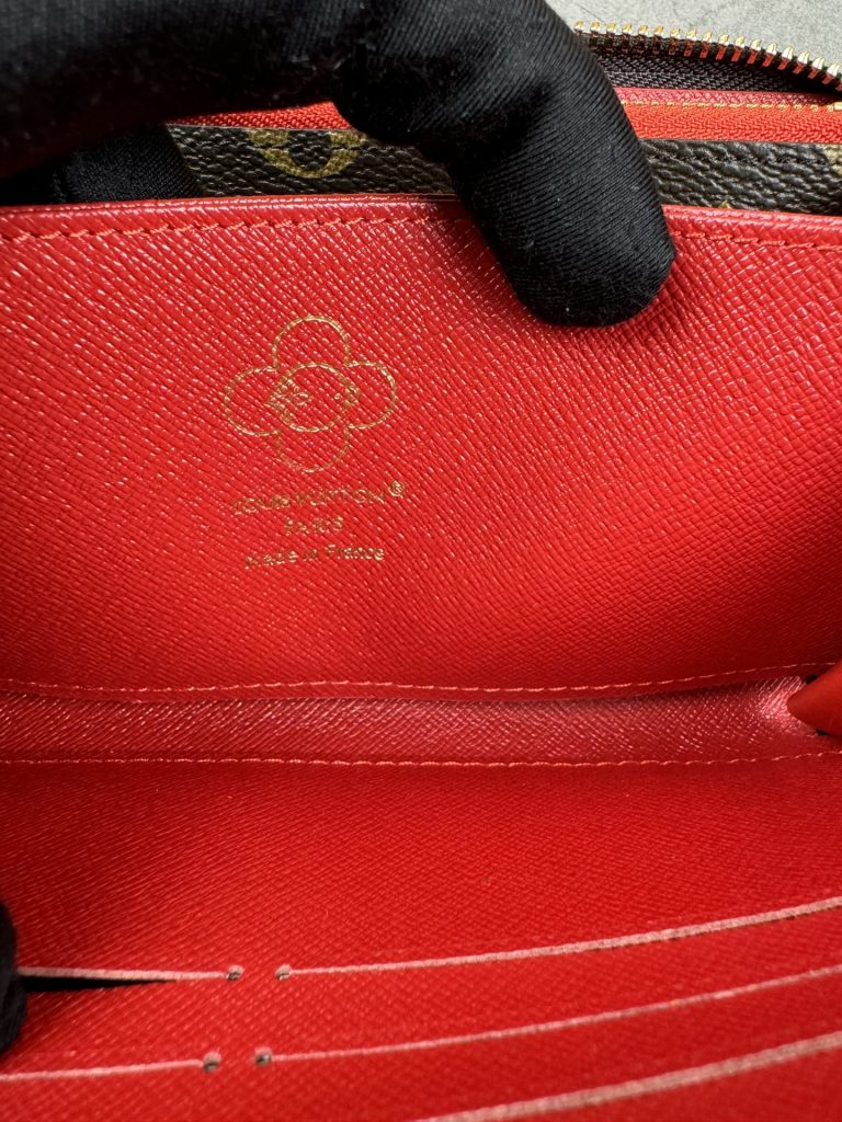 ルイ・ヴィトン モノグラムキャンバス 上品な長財布 レディース ギフトにも最適な定番モデル - 画像 7