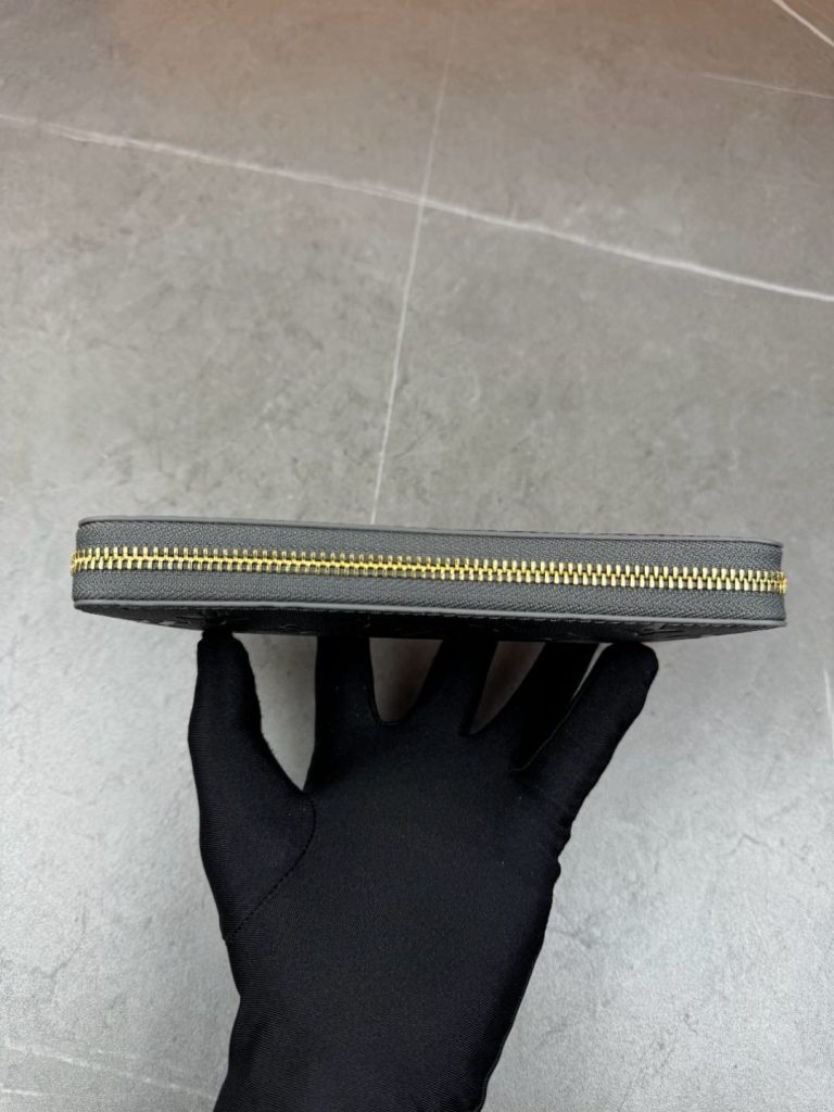 ルイ・ヴィトン モノグラムキャンバス 上品な長財布 レディース ギフトにも最適な定番モデル - 画像 3