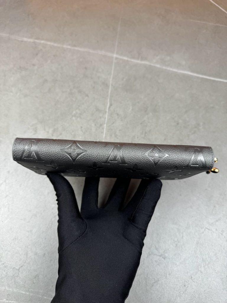 ルイ・ヴィトン モノグラムキャンバス 上品な長財布 レディース ギフトにも最適な定番モデル - 画像 4