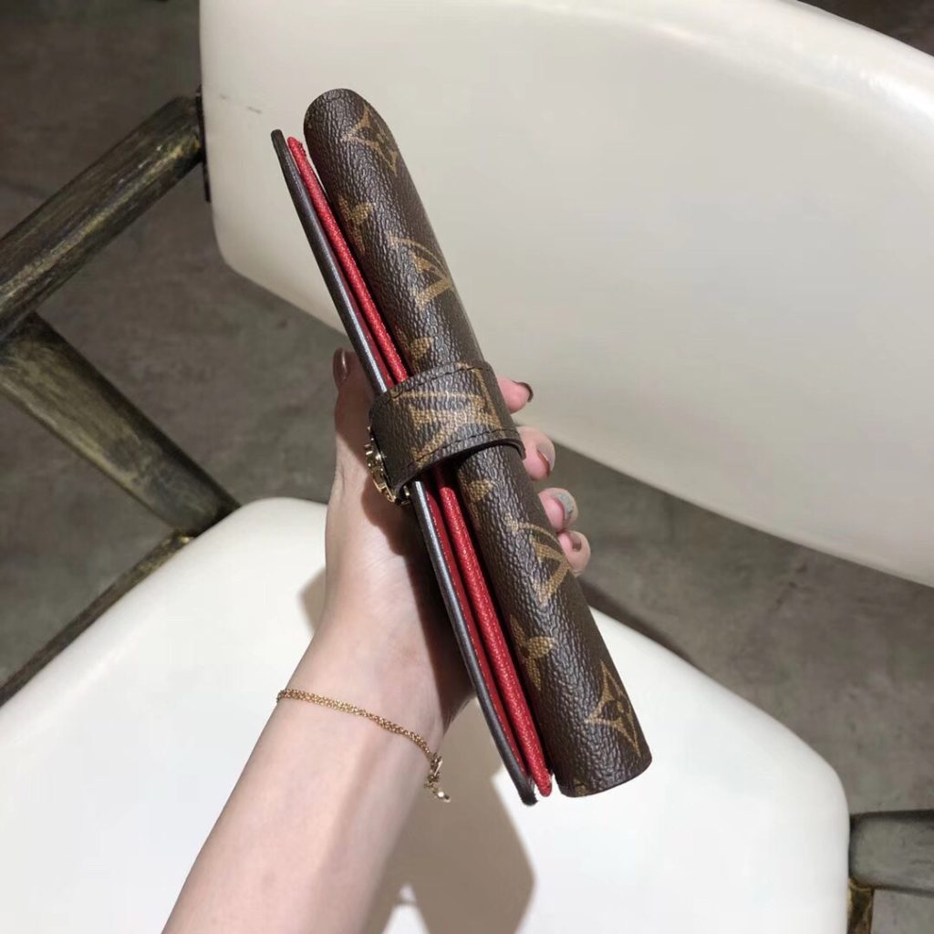 ルイ・ヴィトン モノグラムキャンバス 上品な長財布 レディース ギフトにも最適な定番モデル - 画像 8