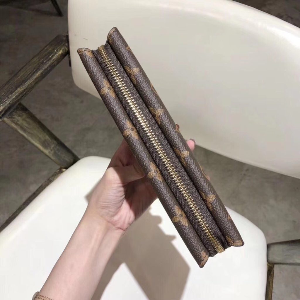 ルイ・ヴィトン モノグラムキャンバス 上品な長財布 レディースへのギフトに最適な定番モデル - 画像 6