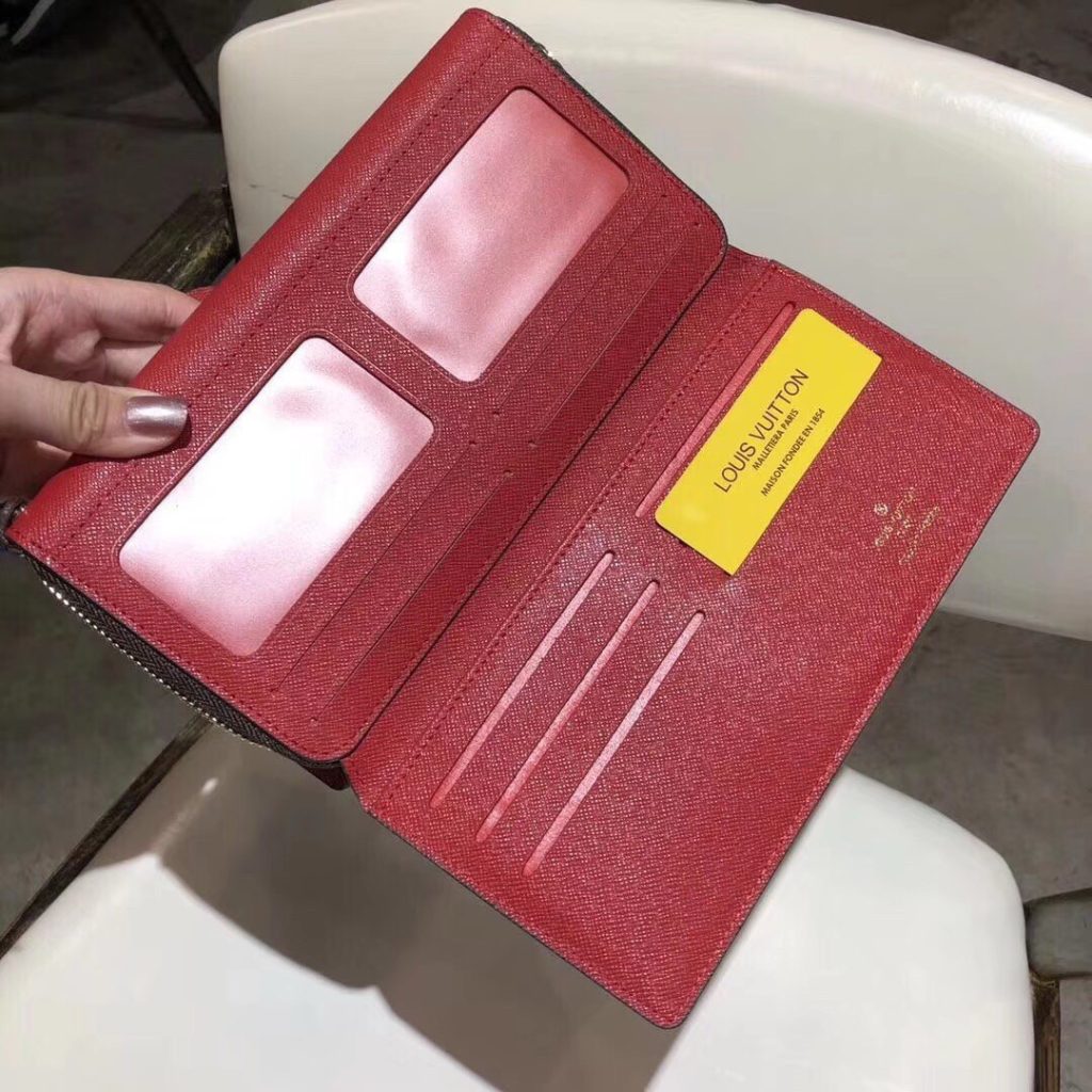 ルイ・ヴィトン モノグラムキャンバス 上品な長財布 レディースへのギフトに最適な定番モデル - 画像 8
