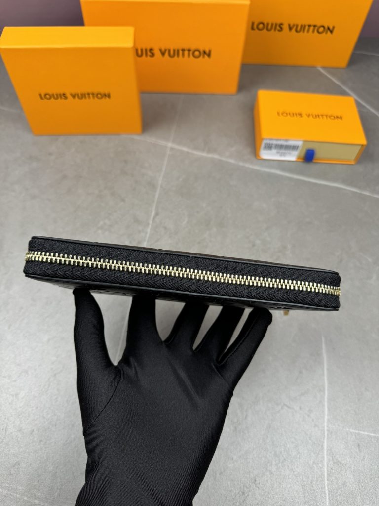 ルイ・ヴィトン モノグラムキャンバス 上品な長財布 レディースへのギフトに最適な定番モデル - 画像 3