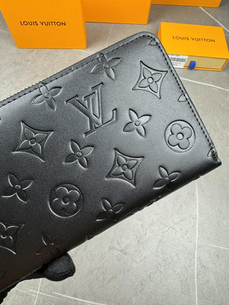 ルイ・ヴィトン モノグラムキャンバス 上品な長財布 レディースへのギフトに最適な定番モデル - 画像 6