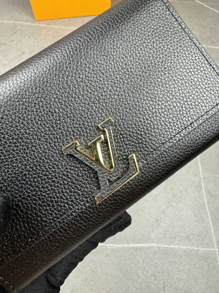 ルイ・ヴィトン モノグラムキャンバス 上品な長財布 レディースへのギフトに最適な定番モデル - 画像 3
