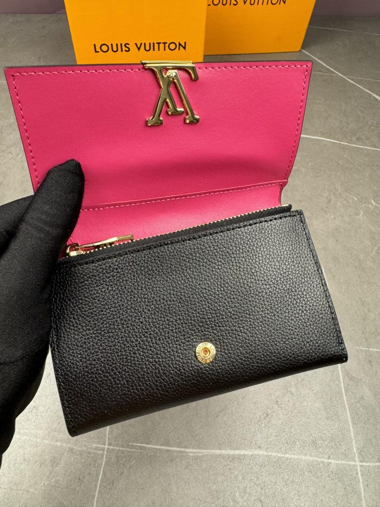 ルイ・ヴィトン モノグラムキャンバス 上品な長財布 レディースへのギフトに最適な定番モデル - 画像 5