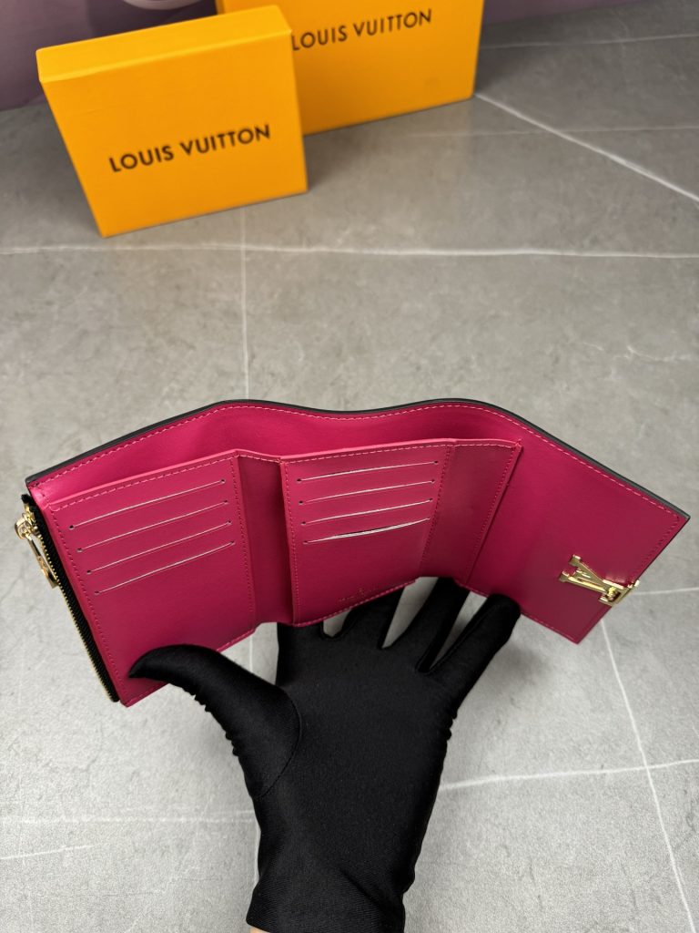 ルイ・ヴィトン モノグラムキャンバス 上品な長財布 レディースへのギフトに最適な定番モデル - 画像 6