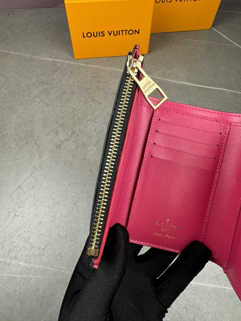 ルイ・ヴィトン モノグラムキャンバス 上品な長財布 レディースへのギフトに最適な定番モデル - 画像 8