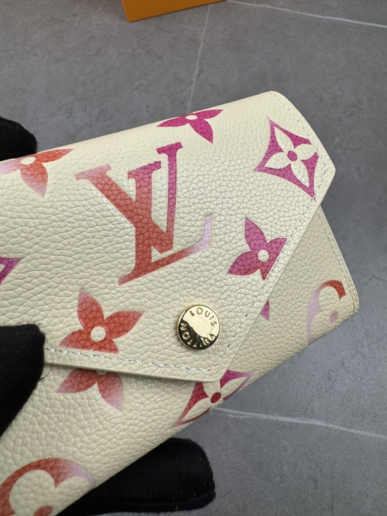 ルイ・ヴィトン モノグラムキャンバス 上品な長財布 レディースに人気の定番モデル - 画像 8