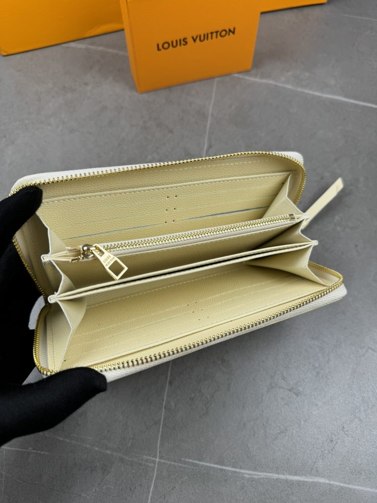ルイ・ヴィトン モノグラムキャンバス 上品で収納力抜群の長財布 ビジネスやギフトに最適 - 画像 7