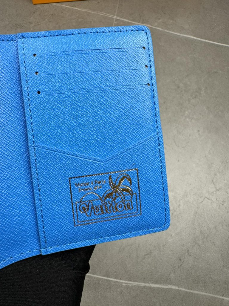 ルイ・ヴィトン モノグラムキャンバス 上品な長財布 レディースへのギフトに最適な定番モデル - 画像 7