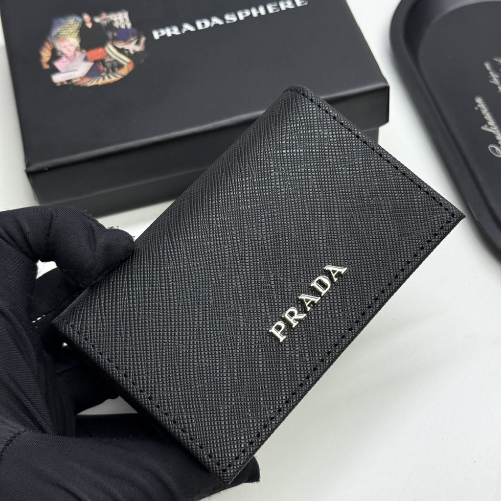 プラダ モノグラムキャンバス 上品な長財布 レディース ギフトにも最適な定番モデル - 画像 3