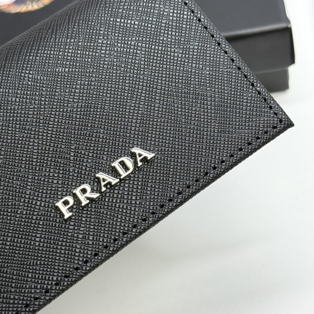 プラダ モノグラムキャンバス 上品な長財布 レディース ギフトにも最適な定番モデル - 画像 5