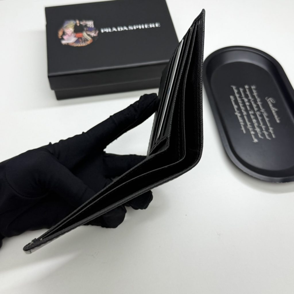 プラダ モノグラムキャンバス 上品な長財布 レディース人気モデル ギフトにも最適 - 画像 8