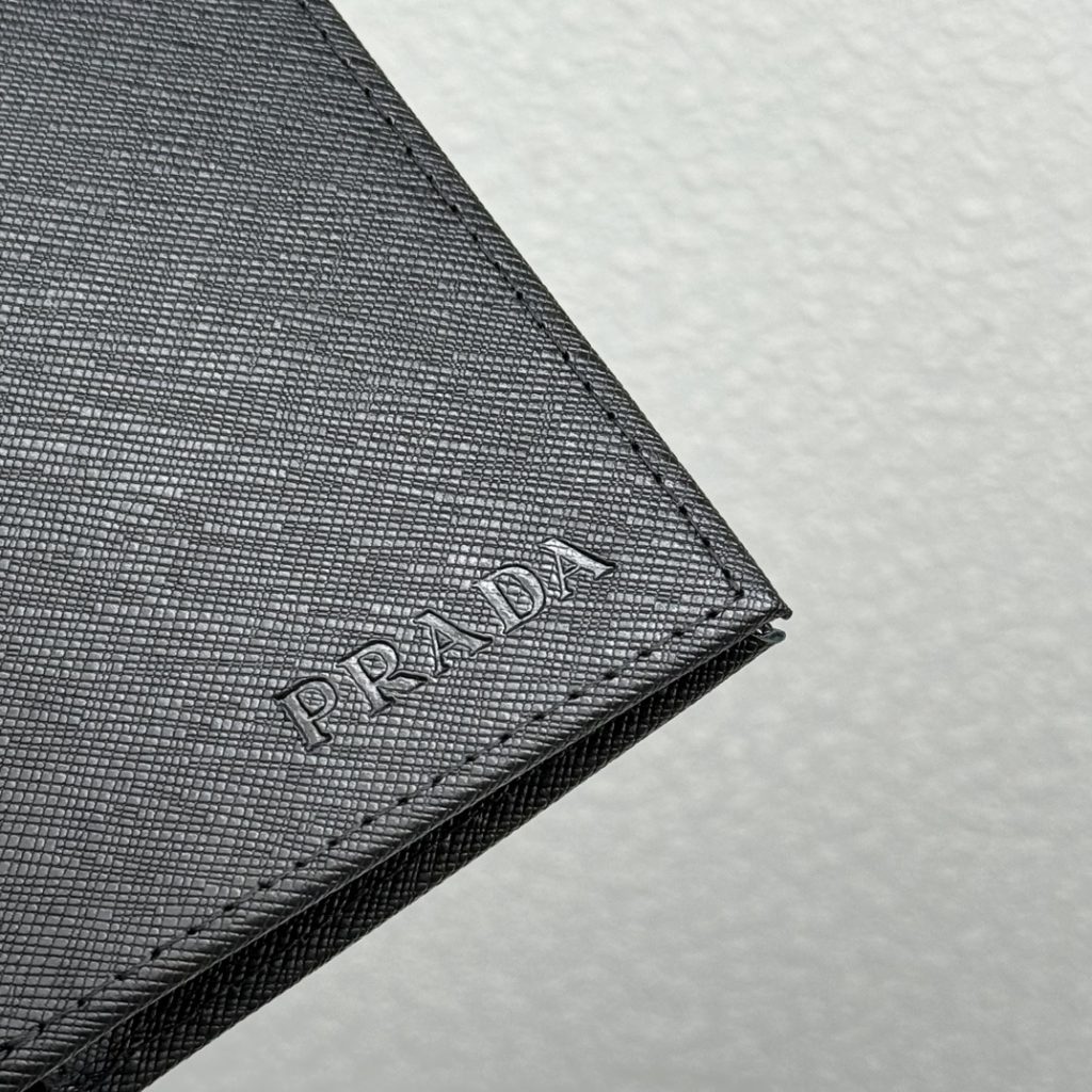 プラダ モノグラムキャンバス 上品な長財布 レディース人気モデル ギフトにも最適 - 画像 5