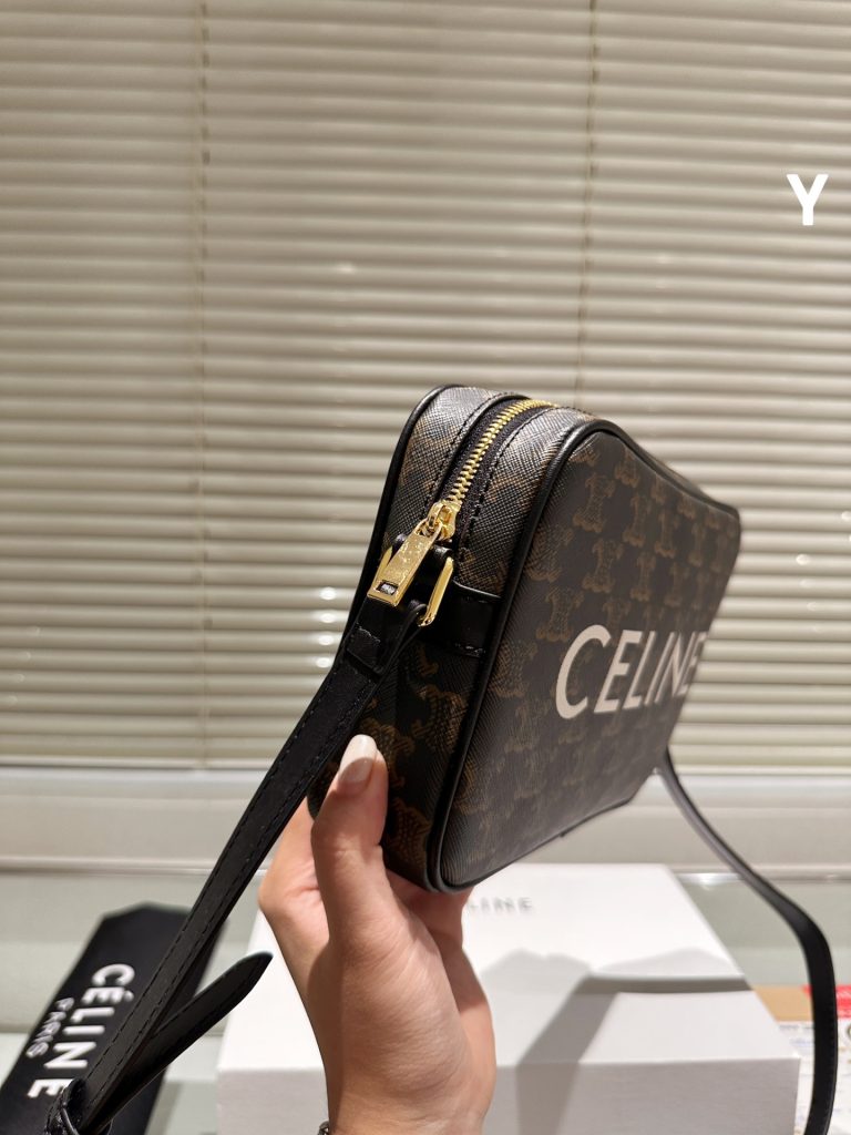 セリーヌ ショルダーバッグ 上質なレザーと洗練されたデザイン レディース向け 長く愛用できる一品 - 画像 7
