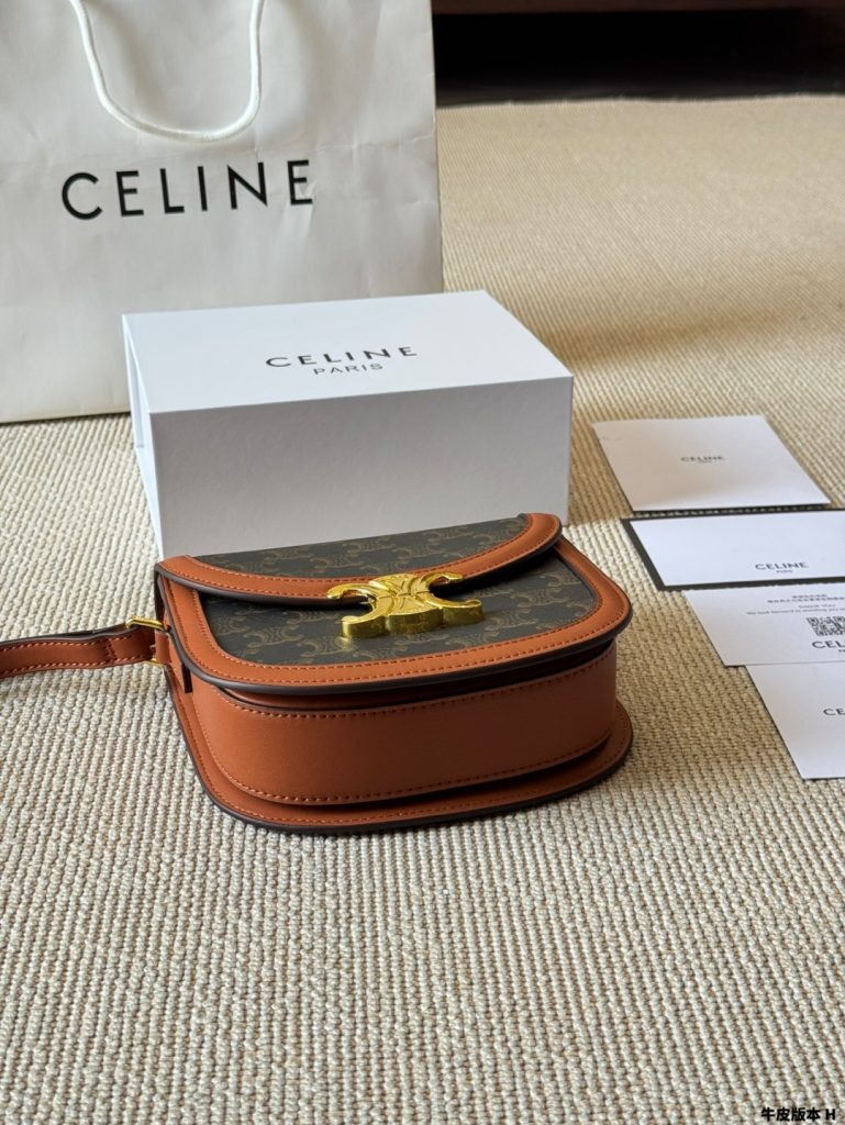 セリーヌ ショルダーバッグ 上質なレザーと洗練されたデザイン レディース向け 長く愛用できる一品 - 画像 8