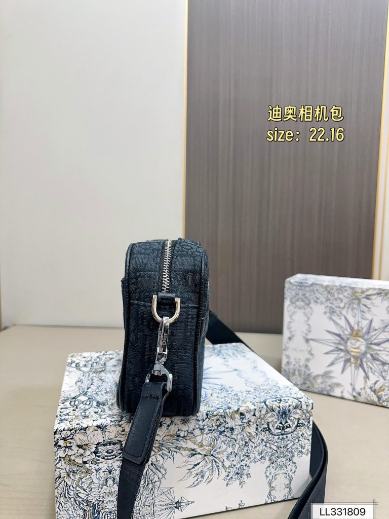 Diorディオール モノグラムキャンバス 上品なショルダーバッグ レディース人気モデル 長く愛用できる定番デザイン - 画像 3
