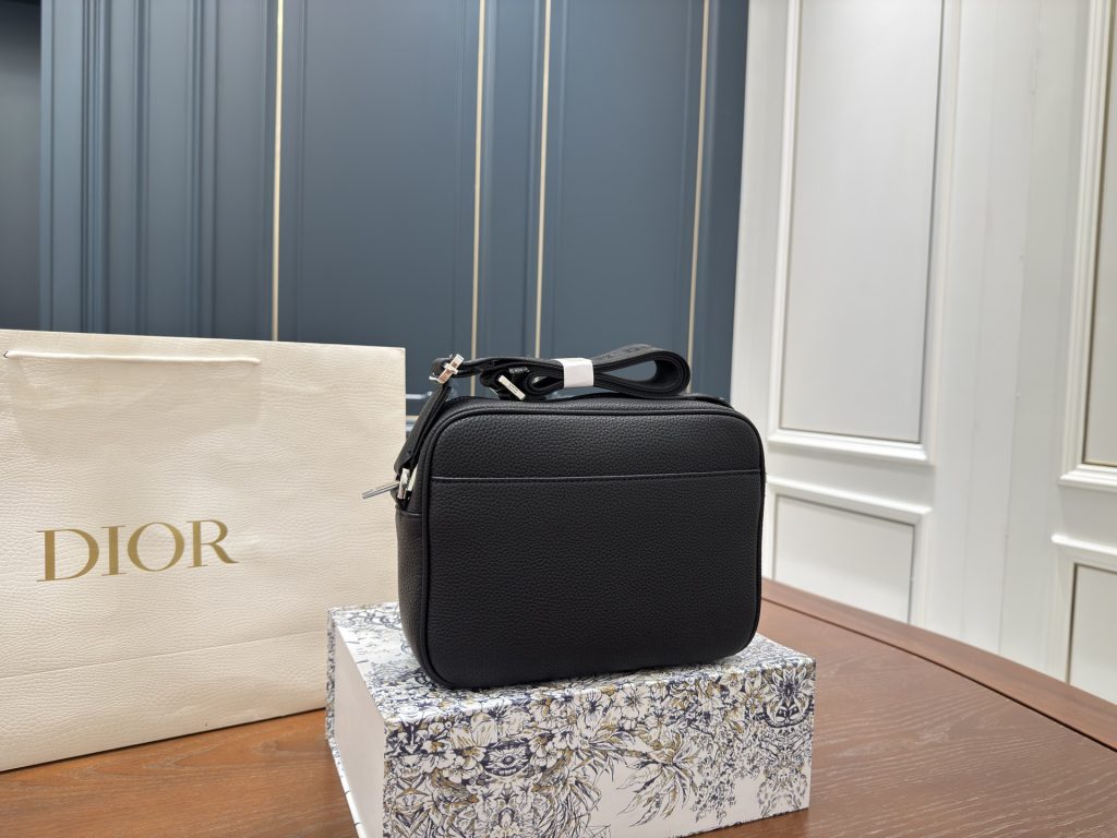 Diorディオール モノグラムキャンバス 上品なショルダーバッグ レディース向けギフトにおすすめ - 画像 3