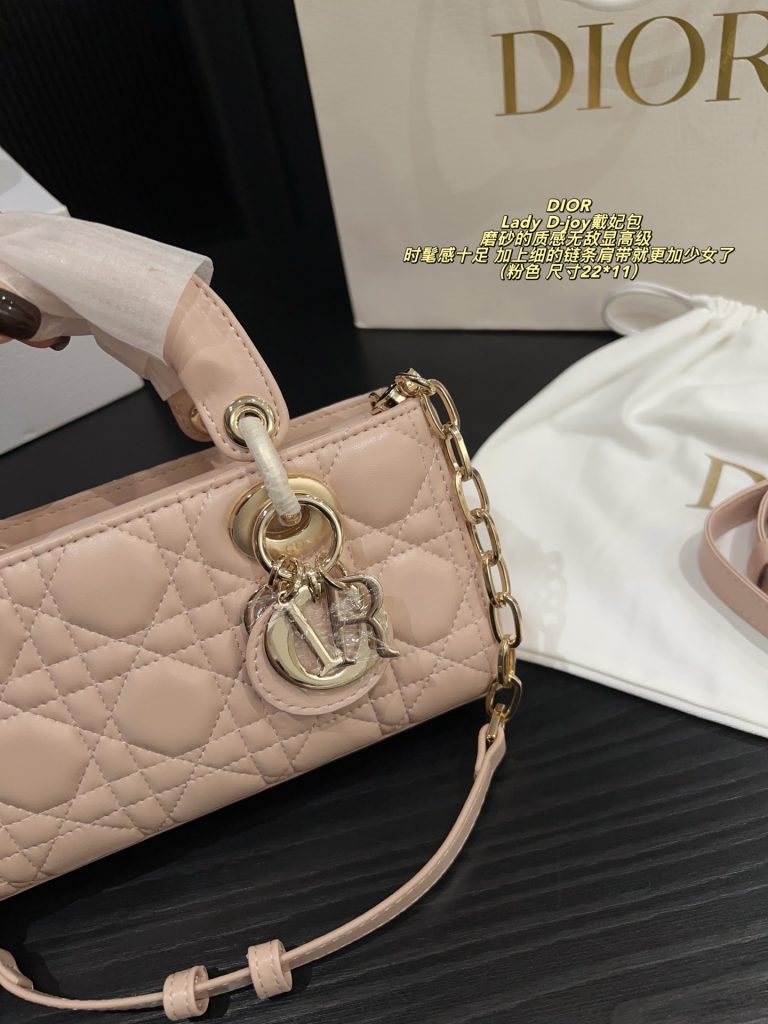 Diorディオール ショルダーバッグ モノグラムキャンバス 洗練されたデザイン レディース ギフトにおすすめ - 画像 4