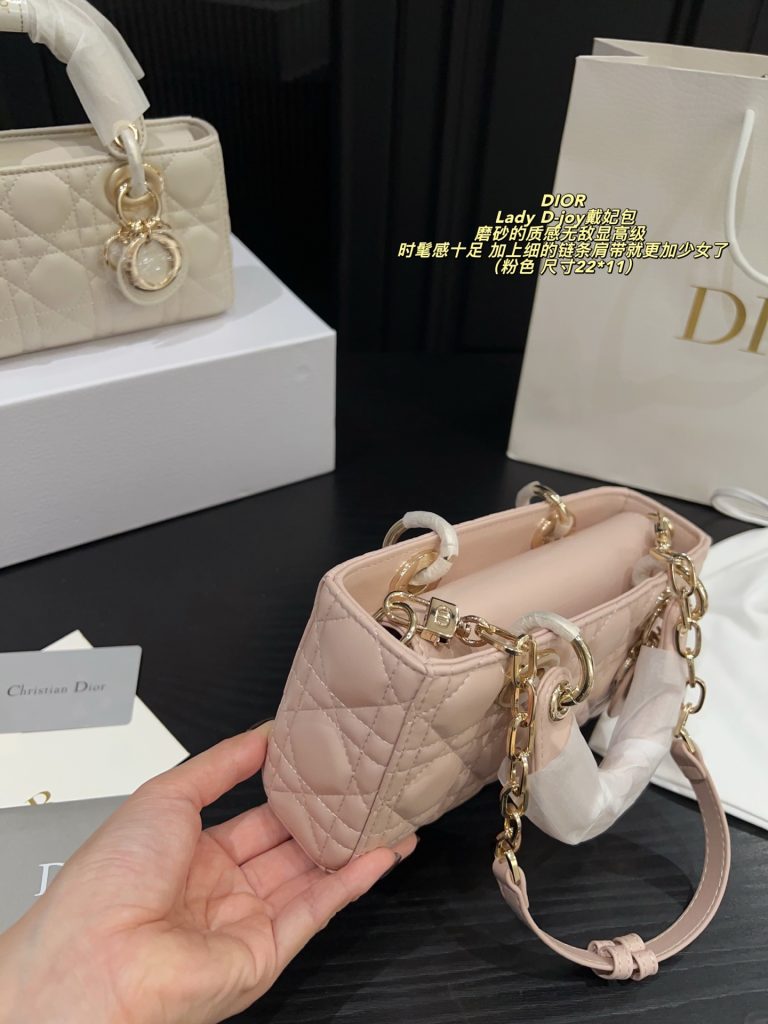 Diorディオール ショルダーバッグ モノグラムキャンバス 洗練されたデザイン レディース ギフトにおすすめ - 画像 7