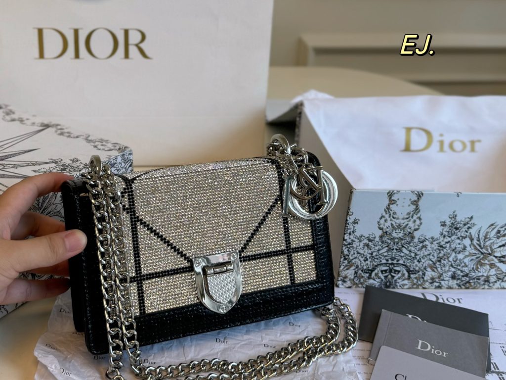 Diorのバッグを毎日に使うなら確認したいこと