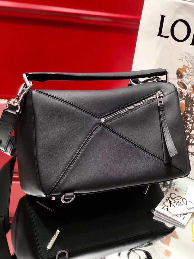ロエベ　LOEWE　ショルダーバッグ　パズル 　 PUZZLE　サンド　SAND　4色 - 画像 6