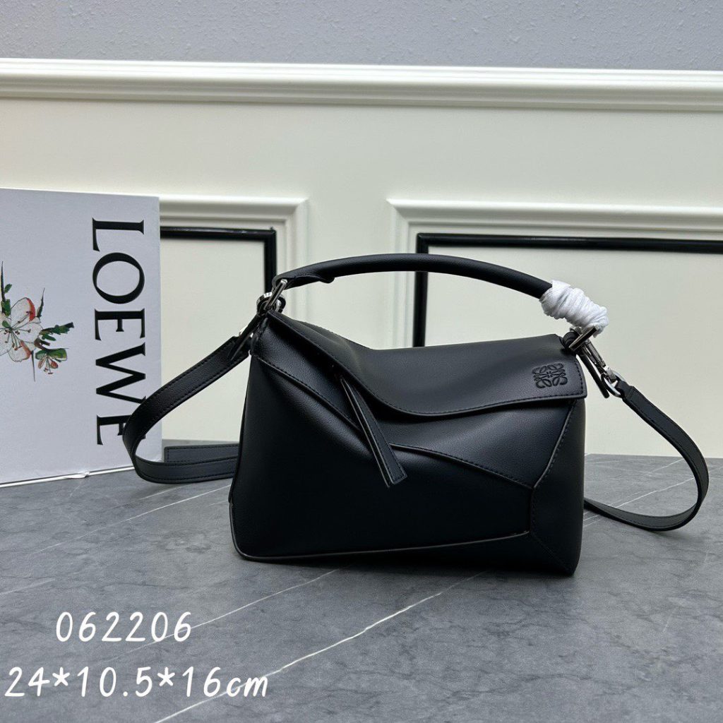 ロエベ　LOEWE　ショルダーバッグ　パズル 　 PUZZLE　サンド　SAND 　13色在庫 - 画像 7