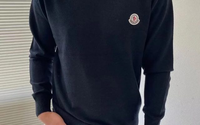 MONCLERのロンTを予算内で探す前に見るミニのポイント