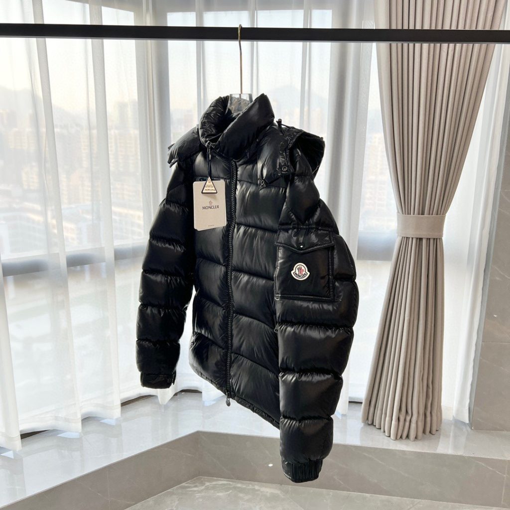 Monclerモンクレール メンズ マヤ ジャケット ブラック 保温性抜群の冬用アウター - 画像 2