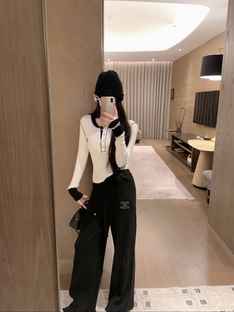 シャネルCHANEL ロングスリーブ ポロシャツ ホワイト/ブラック 2色入 - 画像 5