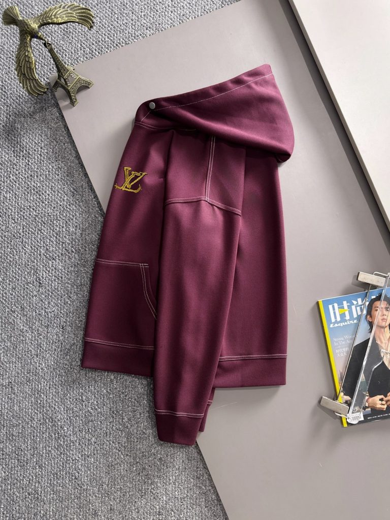 Louis VuittonLOUIS VUITTON メンズ パーカー ボルドー 1色入 定番デザイン 着心地良い - 画像 5
