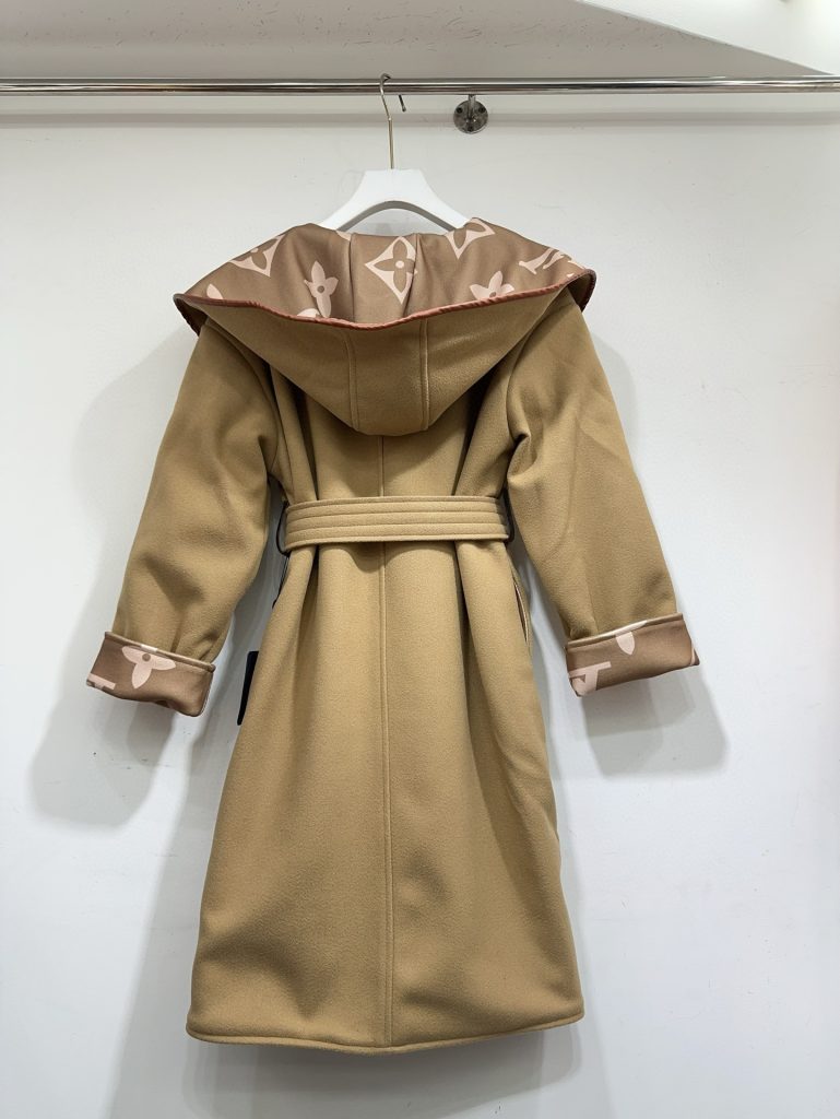 Louis Vuittonルイヴィトン ローブ レディース ベージュ 1色入 - 画像 2
