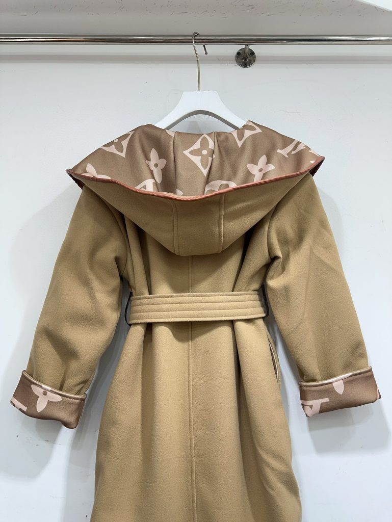 Louis Vuittonルイヴィトン ローブ レディース ベージュ 1色入 - 画像 4