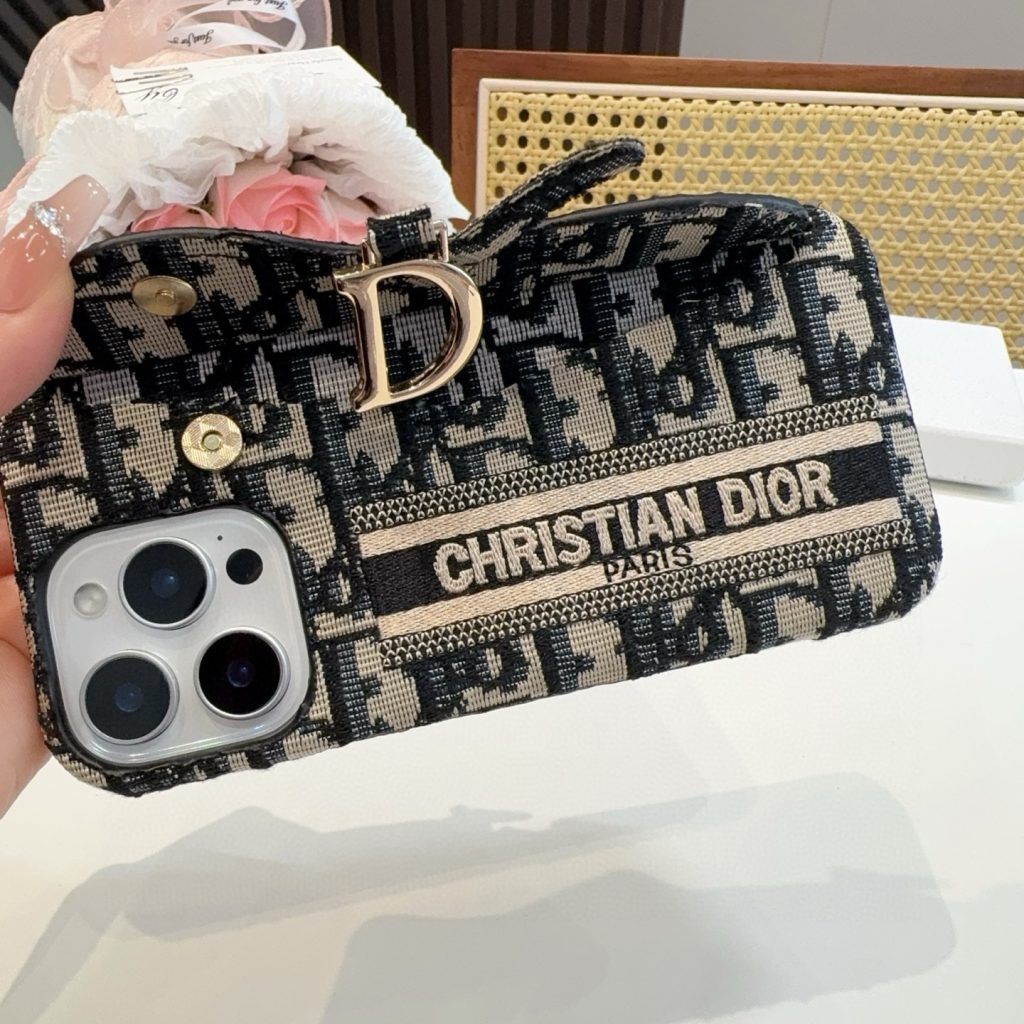 iPhoneケースDior ディオール ストラップ付きスマホケース 2色入 🌸 - 画像 6