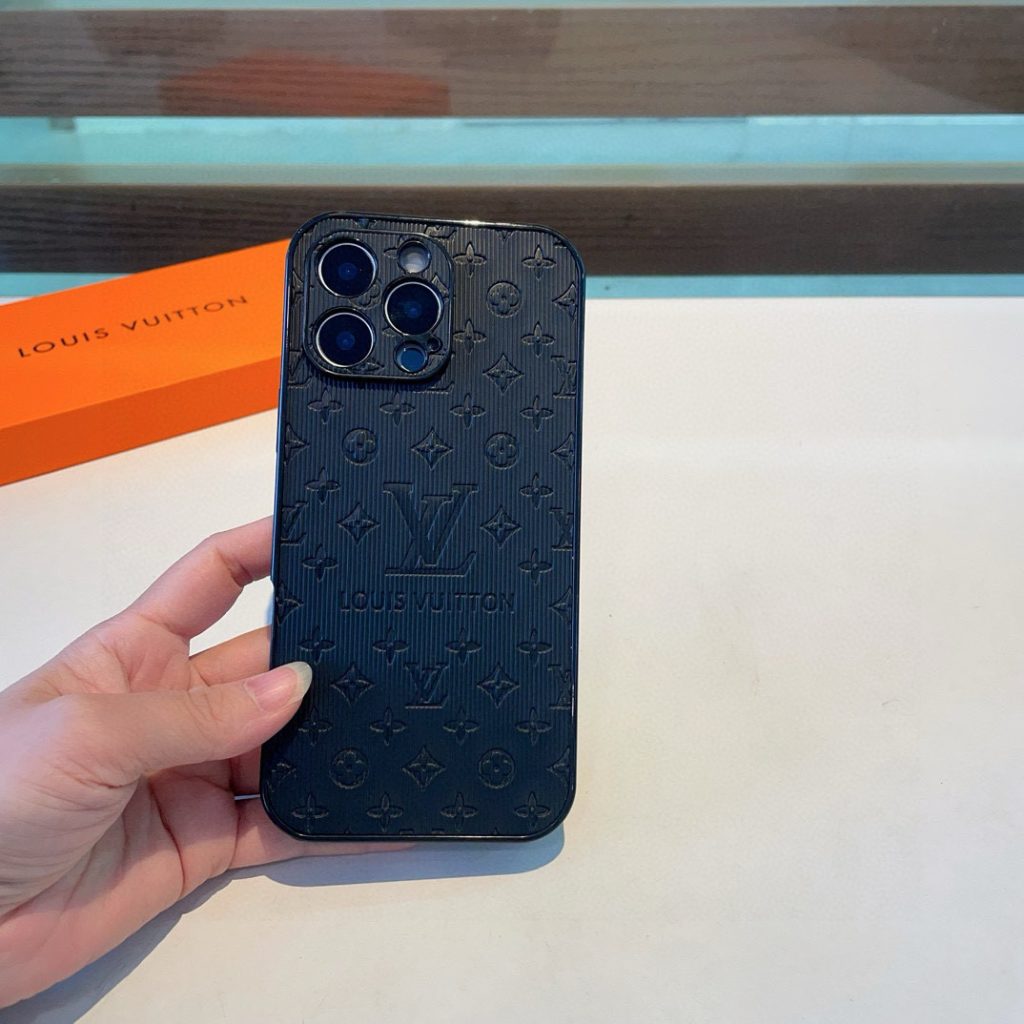 iPhoneケースLouis Vuitton ブランドスマホケース 2色入 🖤✨ - 画像 6