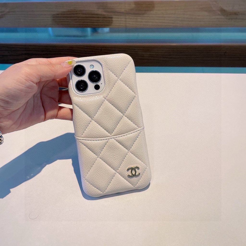 iPhoneケースCHANEL チェーン プラスチックケース 2色入 💼 - 画像 2