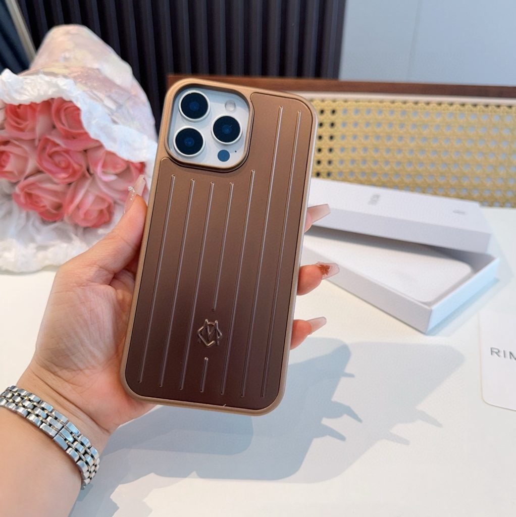iPhoneケースRIMOWA ミリタリースタイル iPhoneケース 3色入 - 画像 4