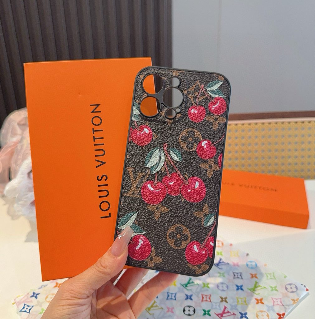 iPhoneケースルイヴィトン風 チェリー柄 スマホケース 3色入 🍒 - 画像 3