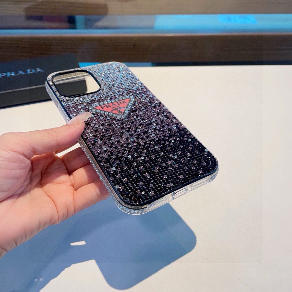 iPhoneケース華やかなプラダ スワロフスキー フルダイヤスマホケース 2色入✨ - 画像 6
