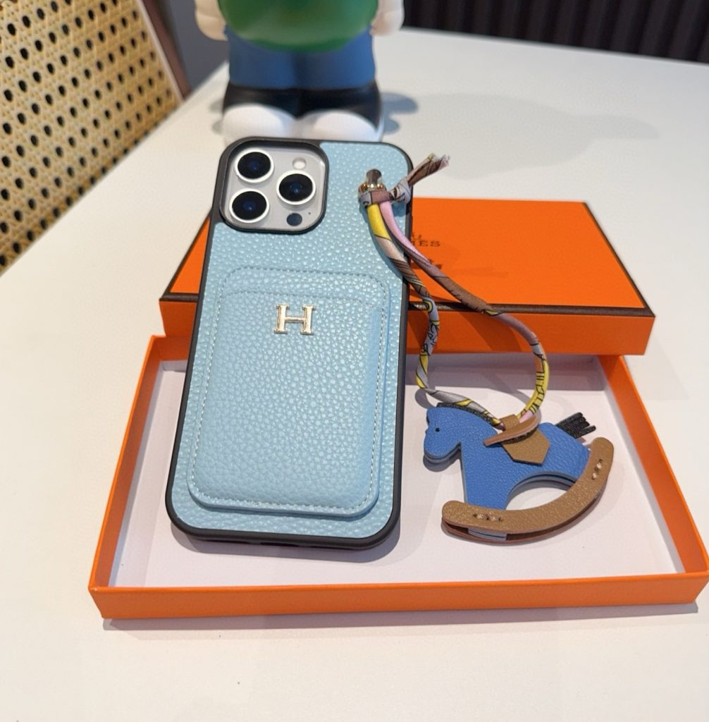 iPhoneケース愛らしすぎる！Hermès ロッカーズ ファンシーなスマホケース 🐴✨ - 画像 8