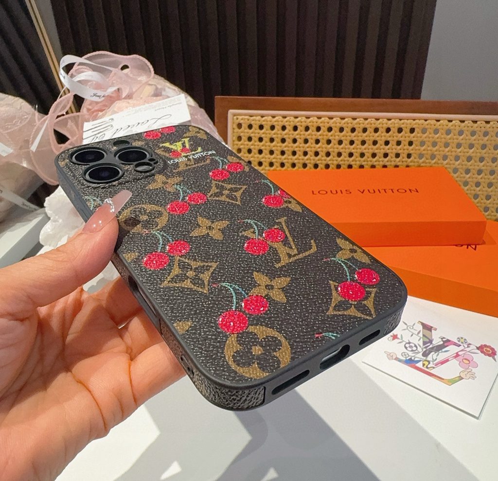 iPhoneケースルイヴィトン風 チェリーデザイン 手帳型スマホケース 4色入 🍒 - 画像 4