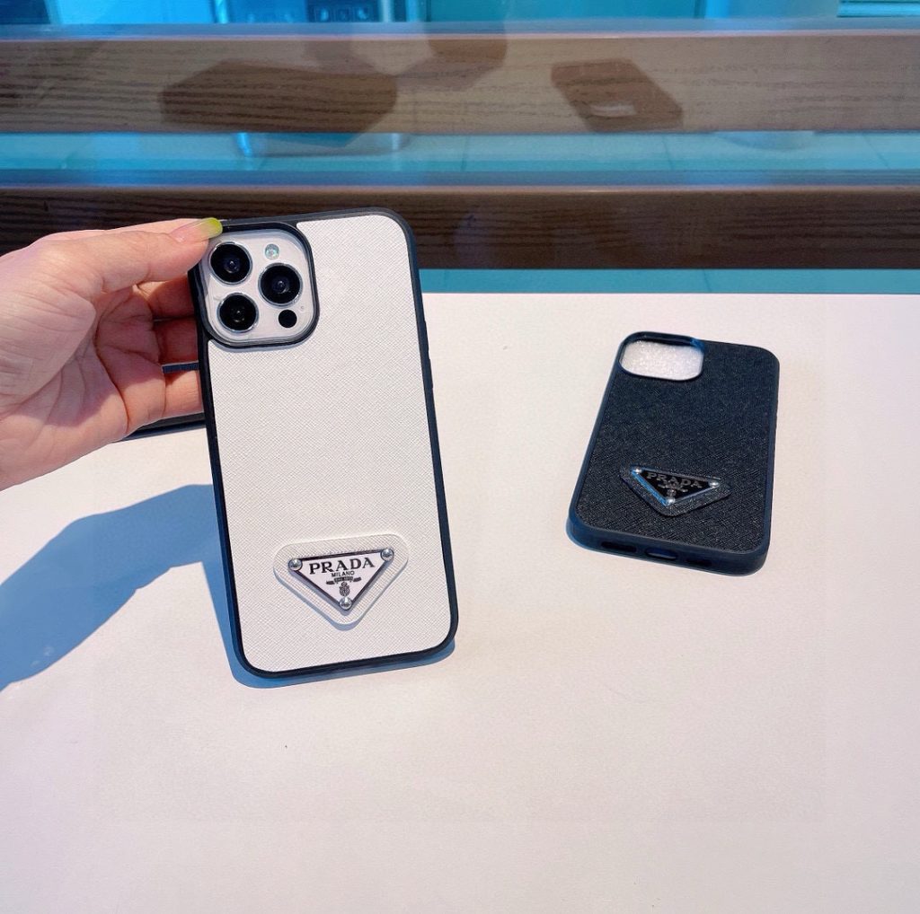 iPhoneケース【PRADA】iPhone15 Pro手机壳 2色入 📱 - 画像 2