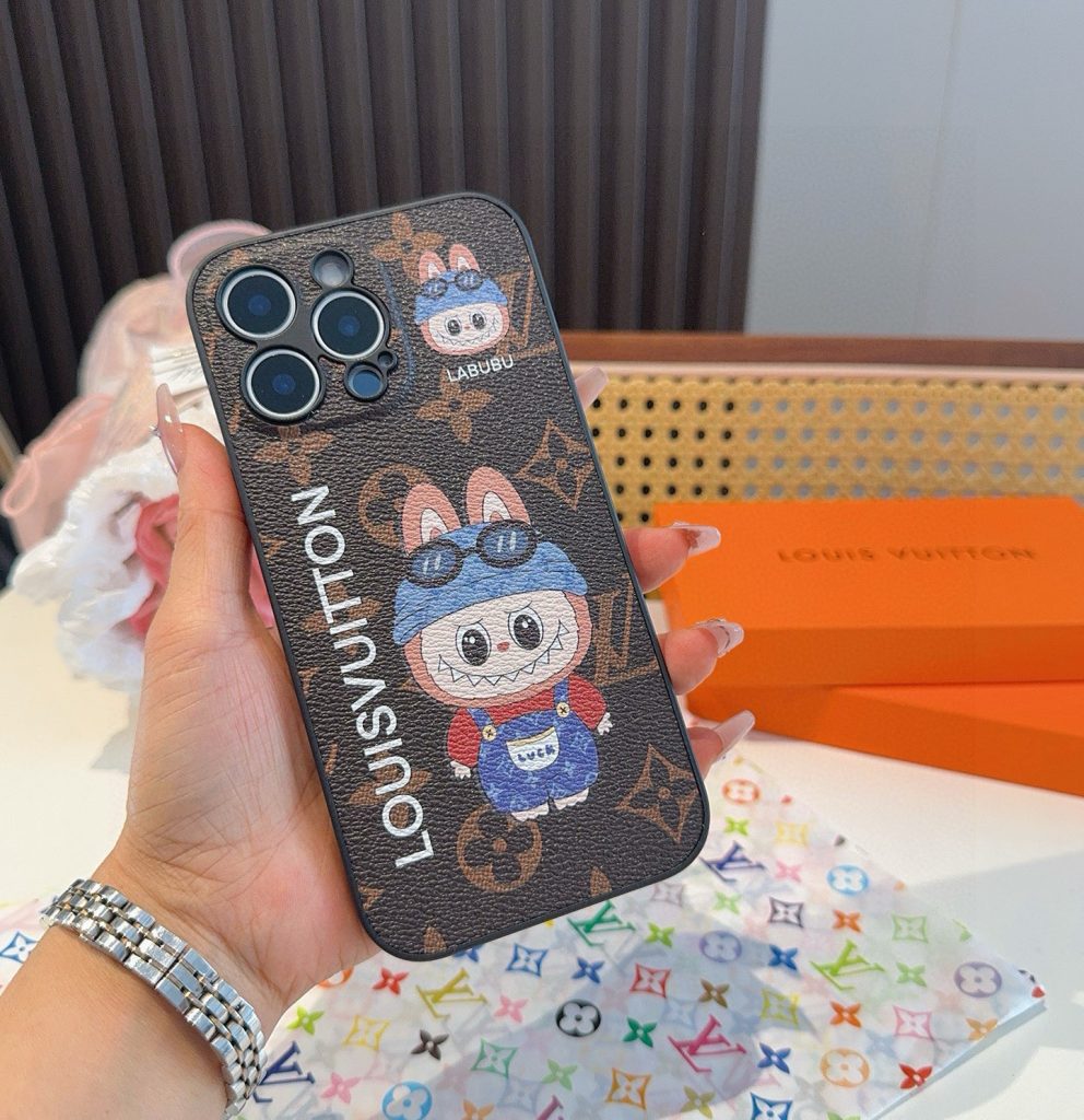 iPhoneケースルイヴィトン ロゴ ポップなキャラクター iPhoneケース 🐰 - 画像 8