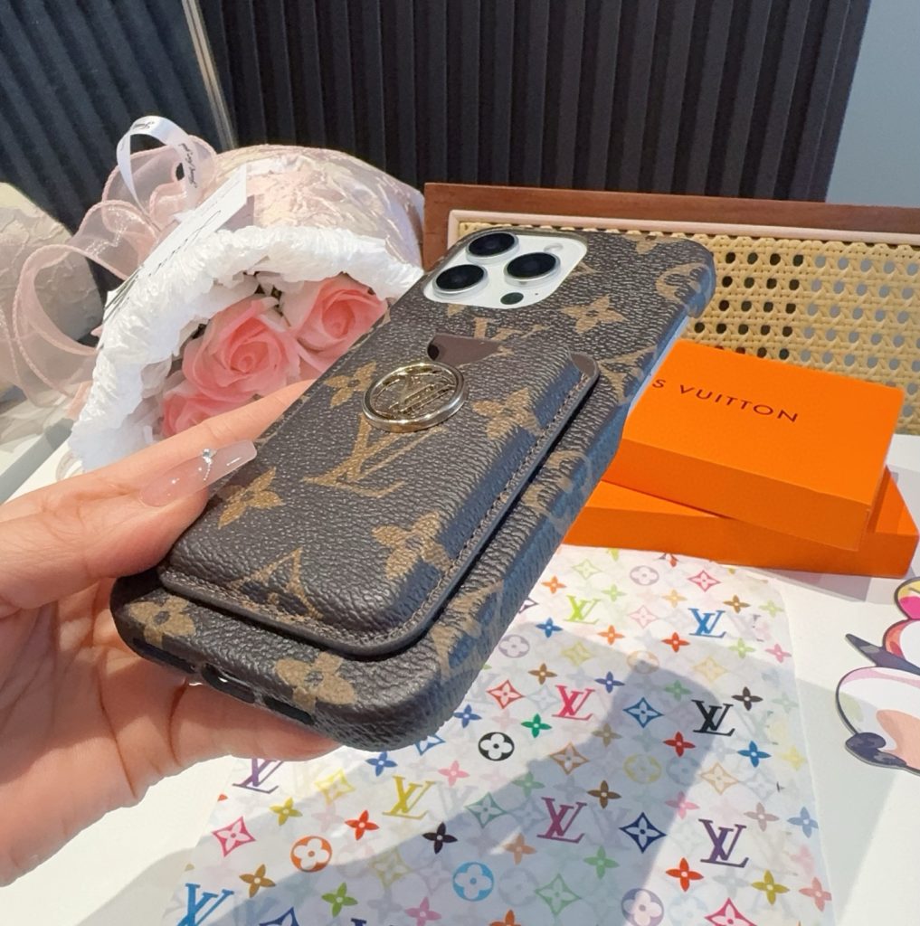 iPhoneケース✨LV モノグラム スマホケース 2色入 カード収納付き 保護ケース - 画像 7