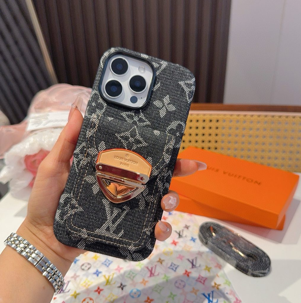 iPhoneケースルイヴィトン デニム調スマホケース 2色入 クロスボディ対応 📱 - 画像 2